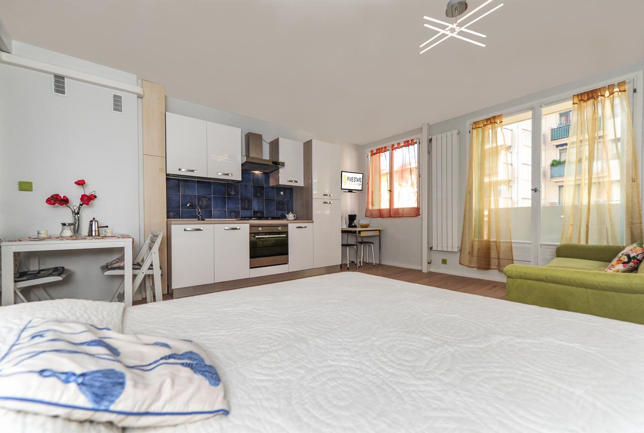 Blue Lagon Five Stars Holiday House Nicea Zewnętrze zdjęcie